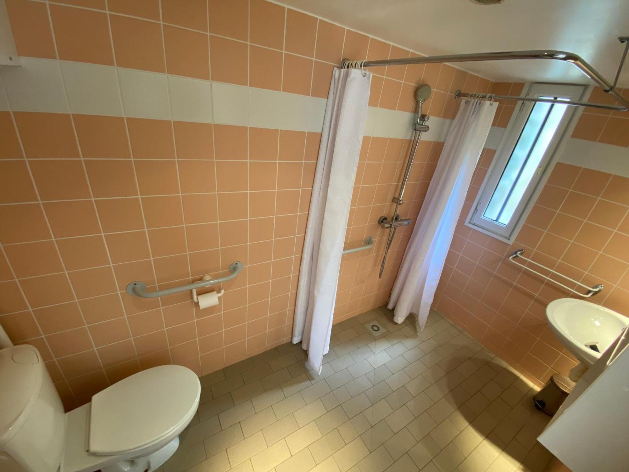 Terres De France - Le Domaine Des Vans Chambonas エクステリア 写真