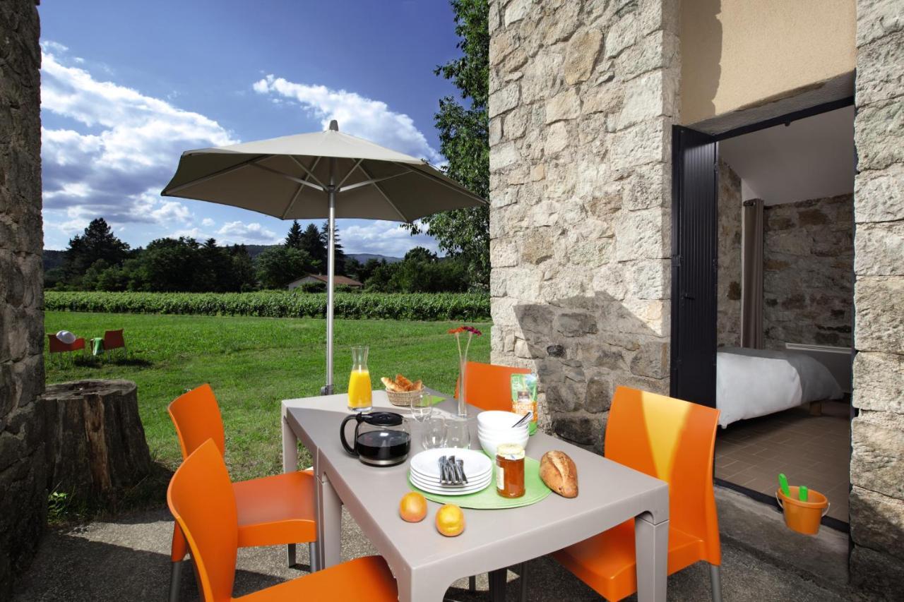 Terres De France - Le Domaine Des Vans Chambonas エクステリア 写真